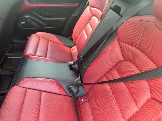 Used 2021 Porsche Taycan 4S AWD/4WD image 17