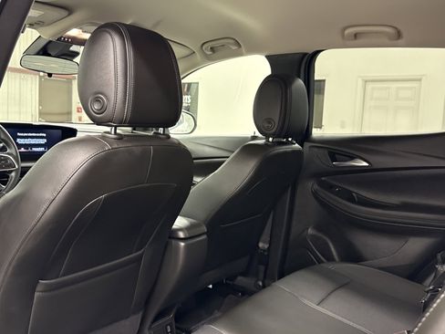 Used 2025 Buick Encore GX Preferred image 14