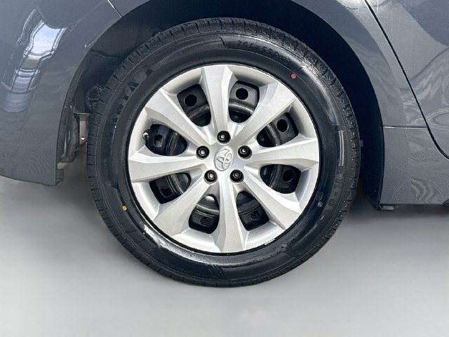 Used 2024 Toyota Corolla XSE FWD image 32