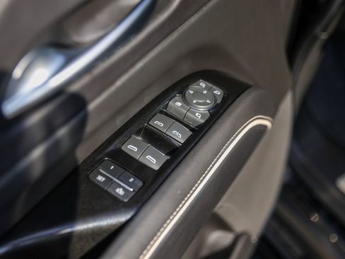 Used 2023 Cadillac Escalade Sport Platinum RWD image 24