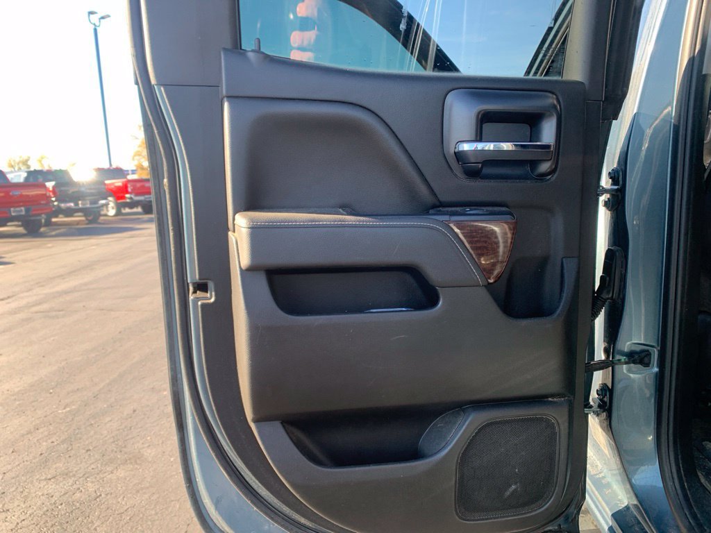 Used 2014 GMC Sierra 1500 SLE w/ SLE Value Package AWD/4WD image 33