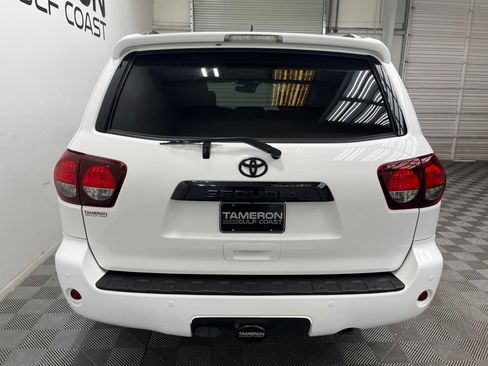 Used 2020 Toyota Sequoia TRD Sport w/ TRD Sport Premium Package RWD image 10