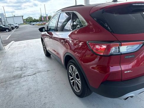 Used 2022 Ford Escape SEL AWD/4WD image 4