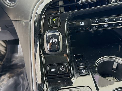 Used 2023 Toyota Mirai w/ Advanced Technology Package RWD image 19