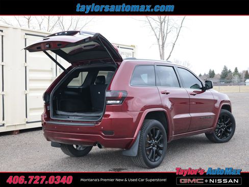Used 2019 Jeep Grand Cherokee Altitude image 32