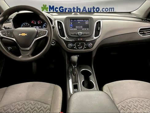 Used 2022 Chevrolet Equinox LS image 19