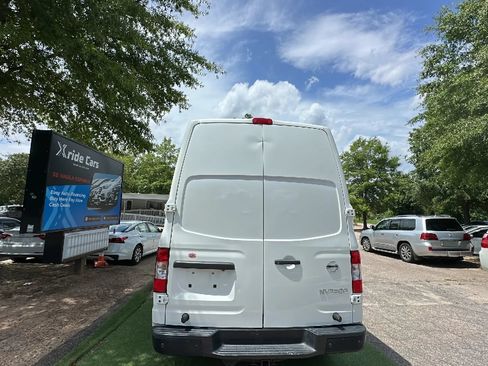 Used 2019 Nissan NV 2500 SV RWD image 5