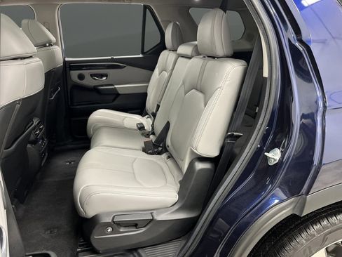 Used 2024 Honda Pilot Touring image 30