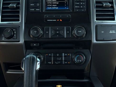 Used 2015 Ford F150 XLT w/ Equipment Group 301A Mid AWD/4WD image 22