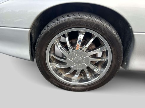 Used 1993 Chevrolet Camaro LT RWD image 19