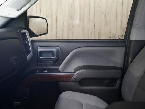 Used 2018 GMC Sierra 1500 SLT AWD/4WD image 32