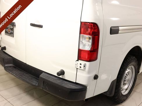Used 2021 Nissan NV 1500 S image 37
