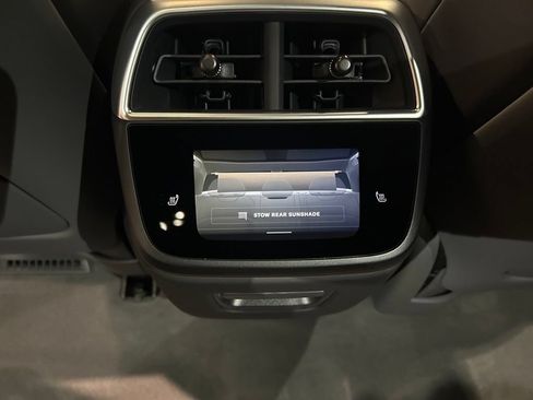 Used 2025 Lucid Air Touring AWD/4WD image 33