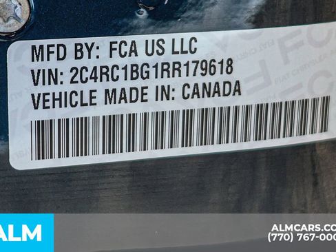 Used 2024 Chrysler Pacifica Touring-L image 65