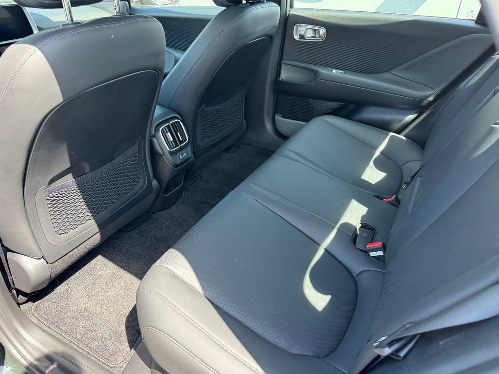 Used 2023 Hyundai Ioniq 6 Limited RWD image 18