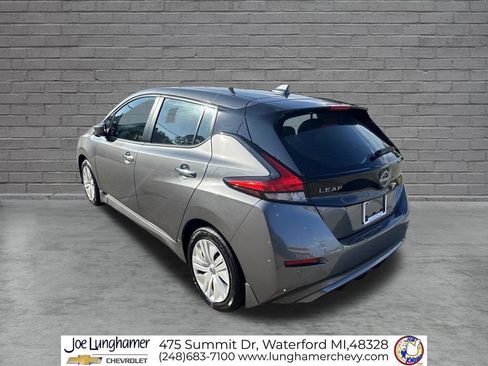 Used 2025 Nissan Leaf S FWD image 5