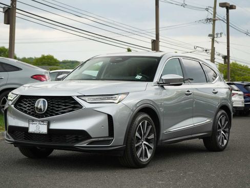 Certified 2026 Acura MDX SH-AWD w/ Technology Package image 2