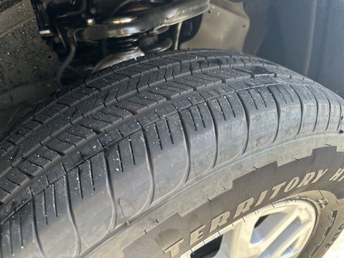 Used 2026 Toyota Tacoma SR5 AWD/4WD image 29