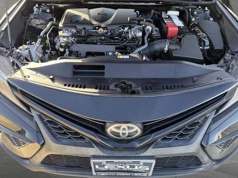 Used 2021 Toyota Camry SE w/ Carpet Mat Package (TMS) image 27