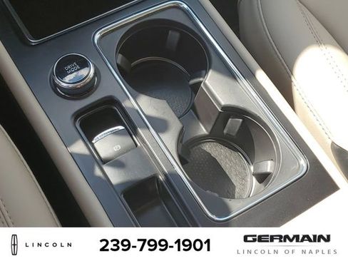 New 2026 Lincoln Corsair Premiere image 31