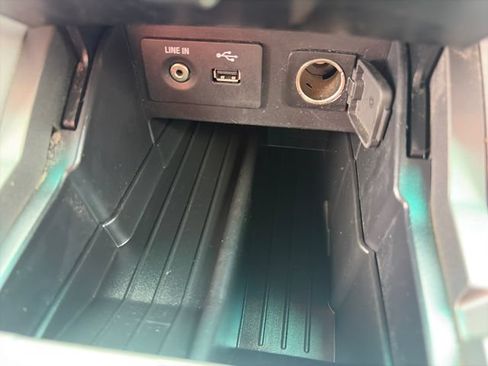 Used 2015 Ford Explorer FWD image 50