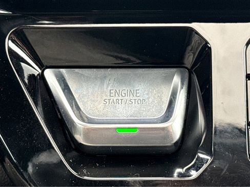 New 2026 GMC Sierra 2500 AT4 w/ AT4 Premium Plus Package image 18