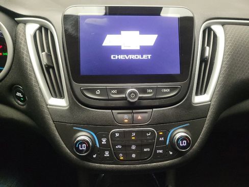 Used 2024 Chevrolet Malibu LT image 25