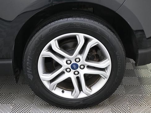 Used 2015 Ford Edge Titanium w/ Equipment Group 301A AWD/4WD image 20