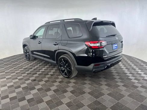 Used 2026 Honda Pilot Touring image 8