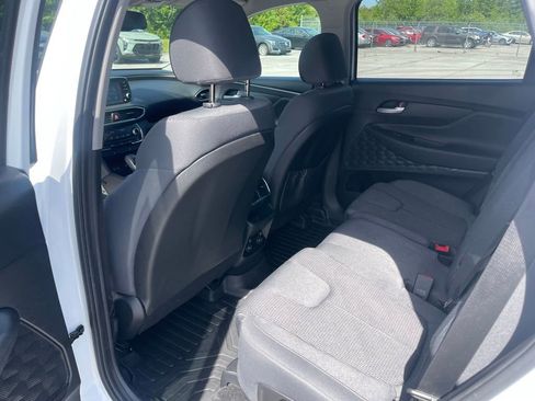 Used 2019 Hyundai Santa Fe SEL FWD image 15