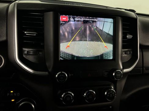 Used 2024 RAM 2500 Big Horn w/ Bed Utility Group image 17