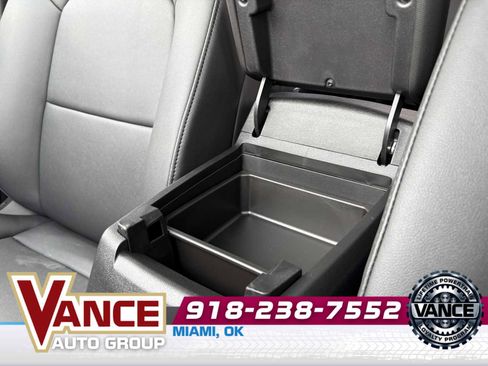 Used 2025 Chevrolet Colorado Trail Boss image 34