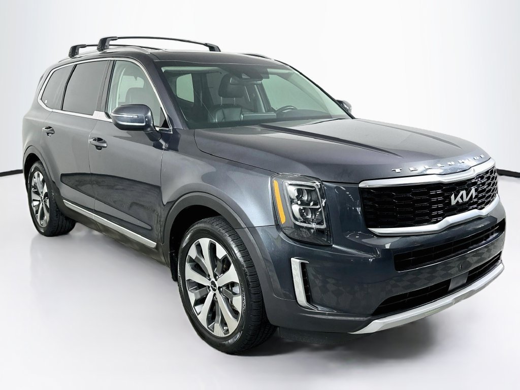 Used 2022 Kia Telluride EX w/ EX Premium Package FWD image 2