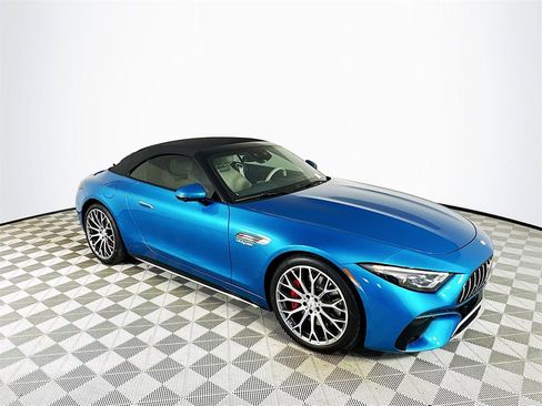 Certified 2024 Mercedes-Benz SL 55 AMG 4MATIC w/ Driver Assistance Package image 32