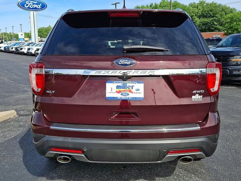 Certified 2018 Ford Explorer XLT w/ Equipment Group 202A AWD/4WD image 5