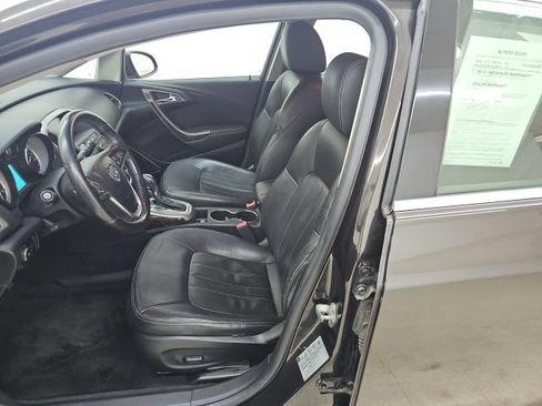 Used 2012 Buick Verano Leather FWD image 2
