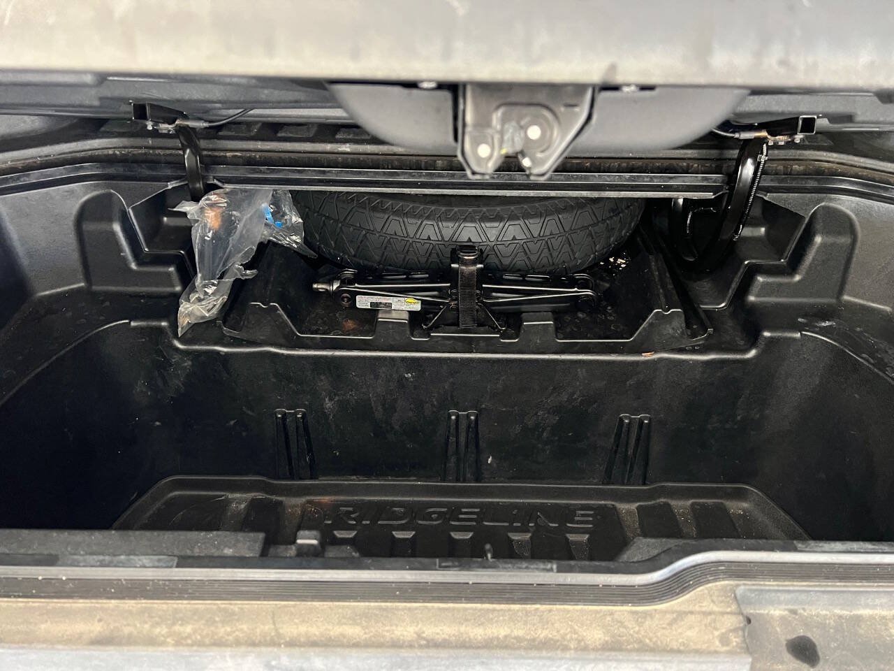 Used 2022 Honda Ridgeline RTL-E image 37
