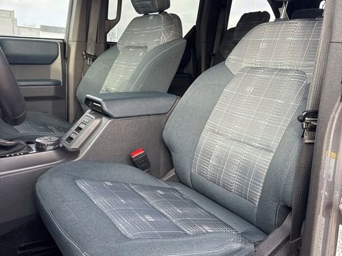 Used 2023 Ford Bronco Heritage Edition image 12