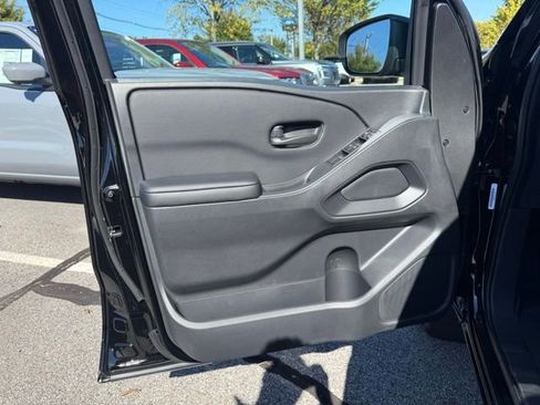 New 2026 Nissan Frontier S image 16