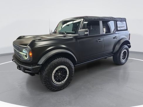 Used 2022 Ford Bronco Badlands image 7