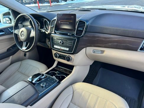 Used 2018 Mercedes-Benz GLS 450 4MATIC image 29