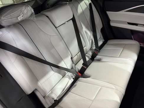 New 2026 Cadillac Lyriq Sport AWD/4WD image 45