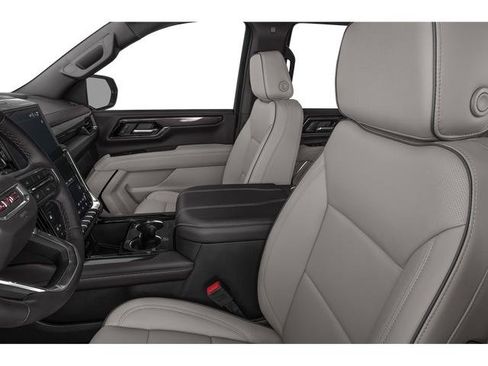 Used 2025 GMC Yukon Denali w/ Sun & Power Step Package AWD/4WD image 57