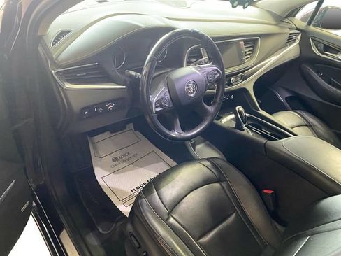 Used 2021 Buick Enclave Avenir w/ Avenir Technology Package AWD/4WD image 12