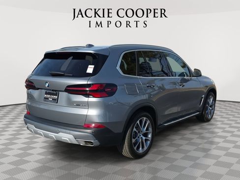 Used 2024 BMW X5 xDrive40i image 5
