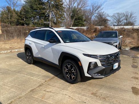 New 2026 Hyundai Tucson XRT image 1