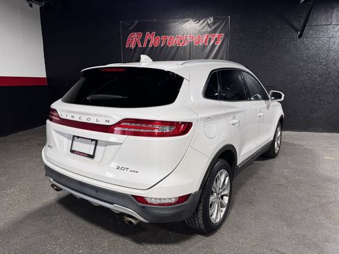 Used 2018 Lincoln MKC Select w/ Select Plus Package AWD/4WD image 5