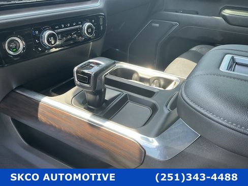 Used 2022 GMC Sierra 1500 SLT w/ SLT Convenience Package AWD/4WD image 23
