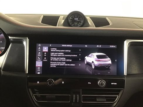Certified 2023 Porsche Macan GTS w/ Sport Chrono Package AWD/4WD image 37
