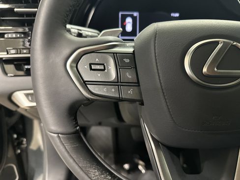 Used 2024 Lexus RX 350 Premium w/ Accessory Package (Z1) AWD/4WD image 19